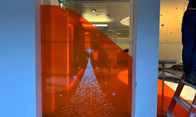 McLaren Leng Kee rd Christmas glass stickers