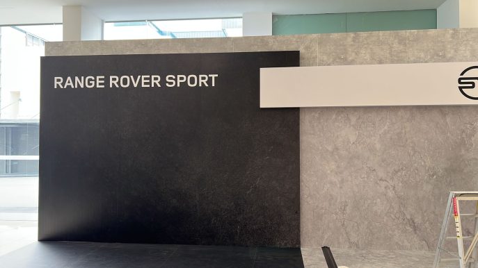 range rover backdrop