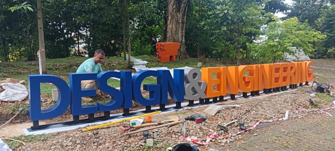 NUS 3D SIGNAGE