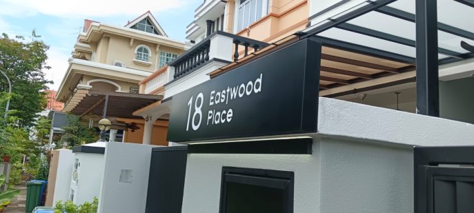 Aluminium box up house sign