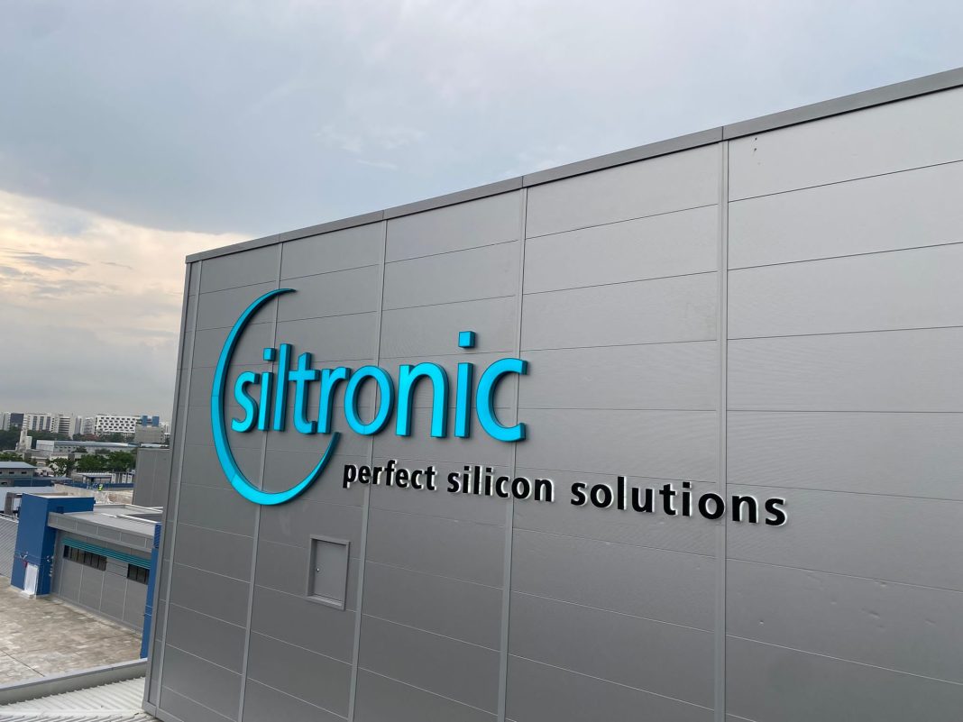 Siltronic Building Signage