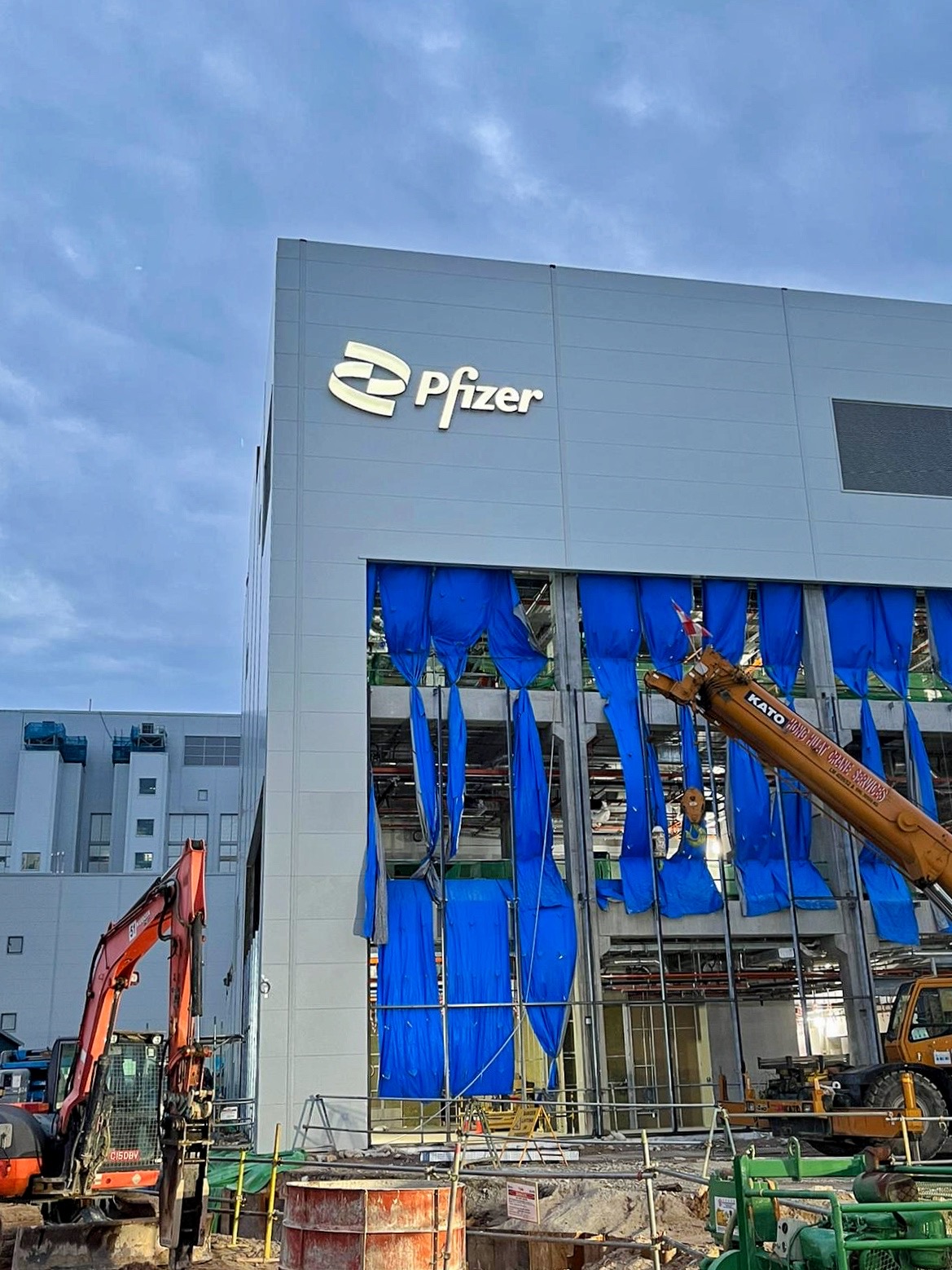 Signage Installation at Pfizer Asia