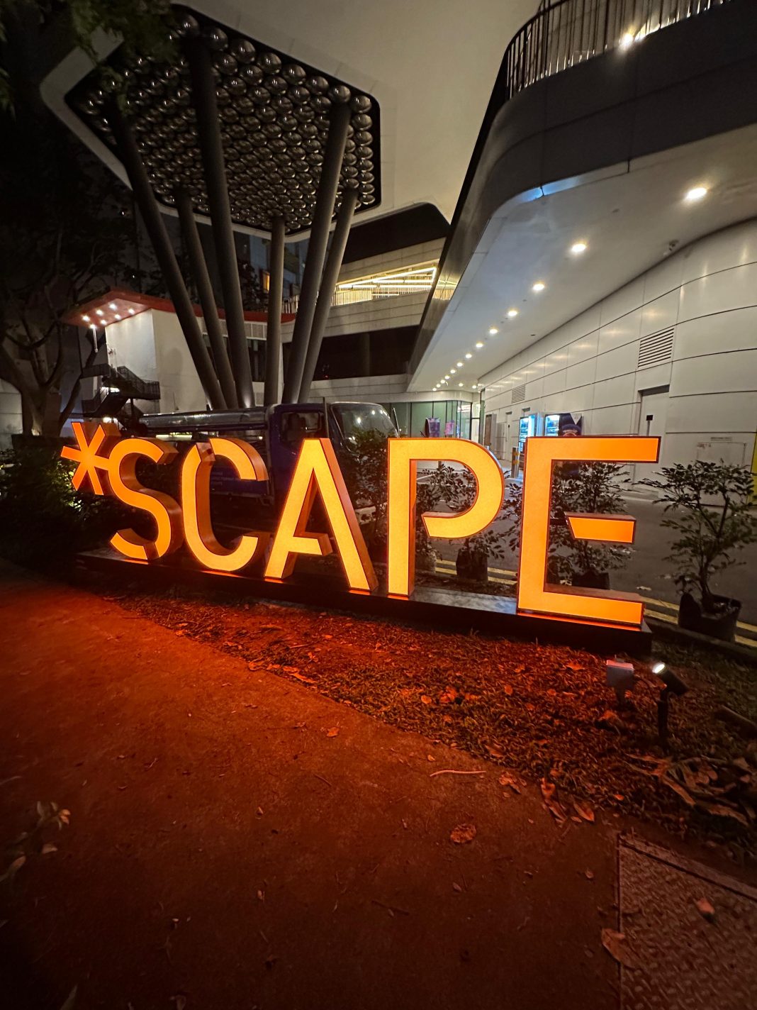 *SCAPE Singapore Facade 3D Outdoor Signage