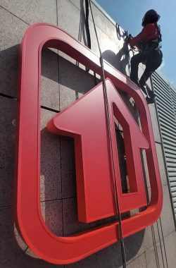 Projects HDB Hub Signage